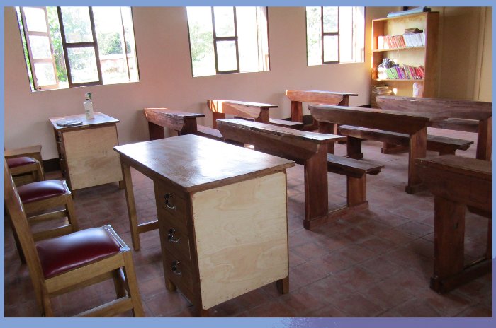 cmsfiles/Desks.png